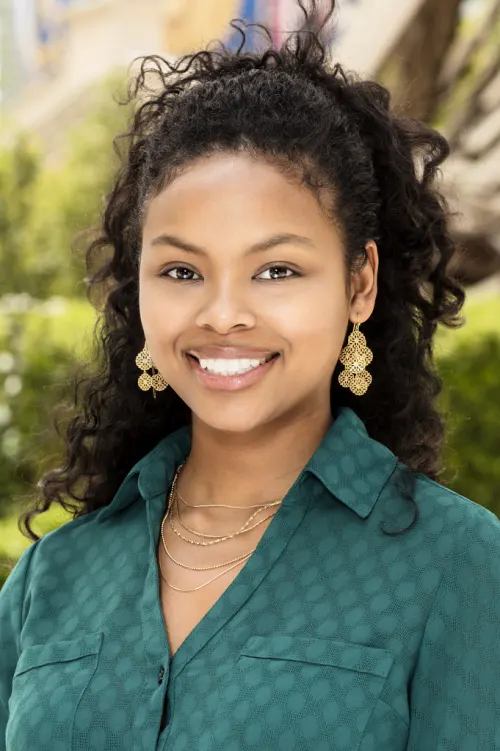 Las Vegas Headshot Lounge